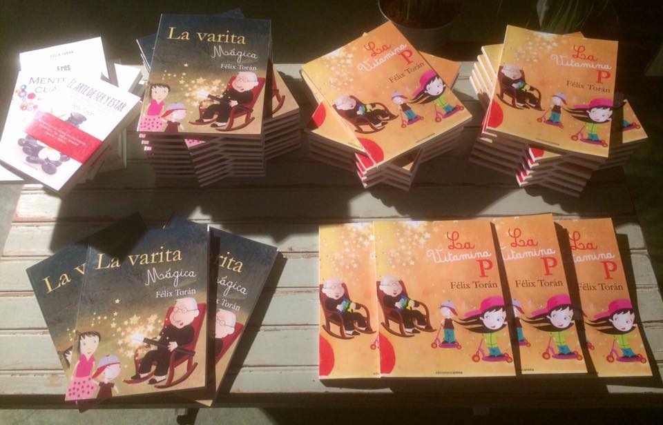 17 DE MARZO DE 2017: PRESENTACIÓN DE «LA VITAMINA P» Y «LA VARITA MÁGICA» EN FNAC GRANADA